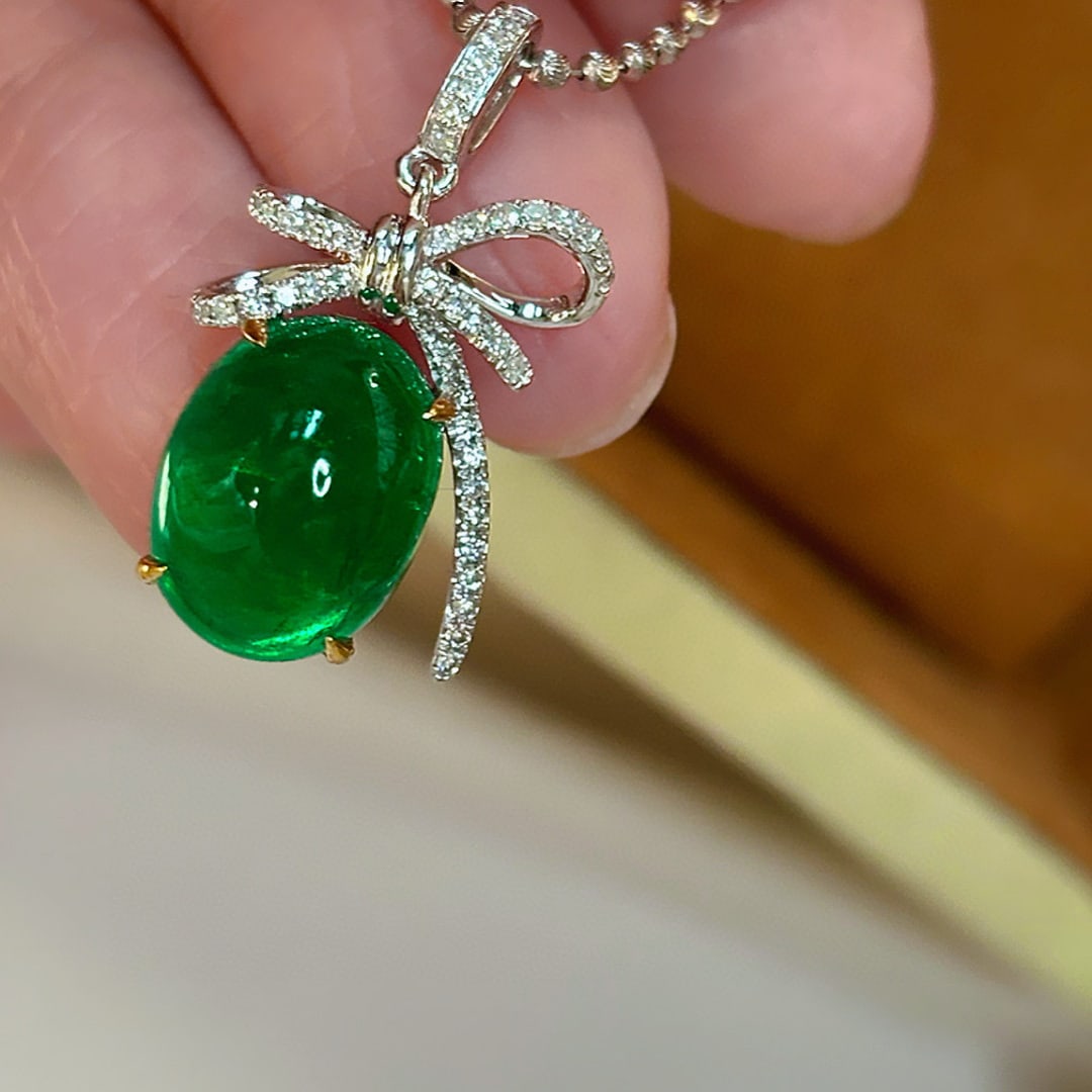 14k Gold 5.66 Ct Vivid Green Natural Emerald & Diamond Pendant( Without Chain ) - 6