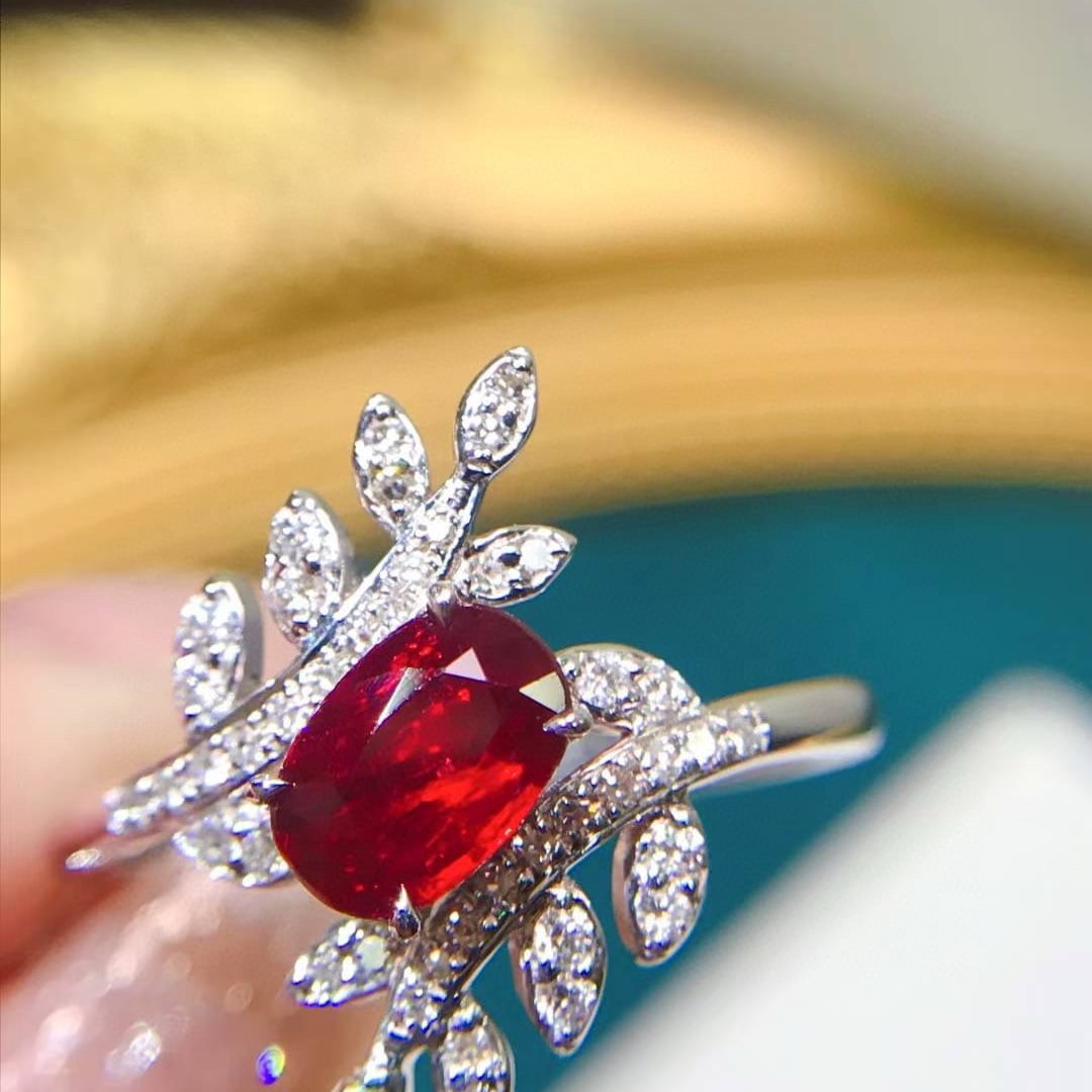 14k Gold 1.14 Ctw Natural Ruby & Diamond Ring - 3