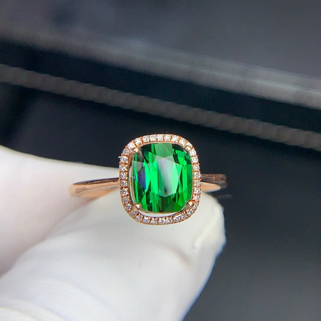 14k Gold 1.9 Ct Natural Tourmaline & Diamond Ring - 4