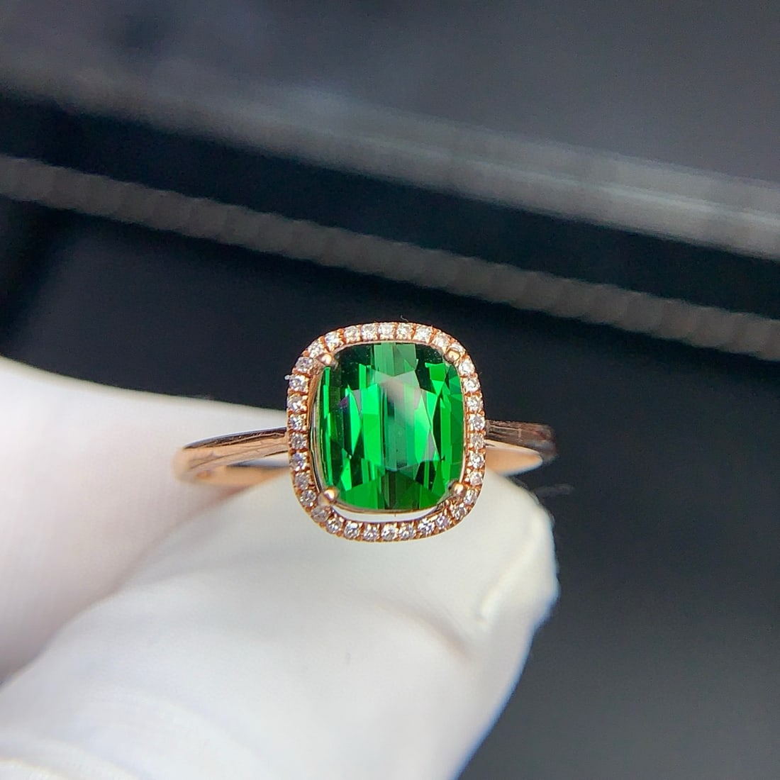 14k Gold 1.9 Ct Natural Tourmaline & Diamond Ring - 6