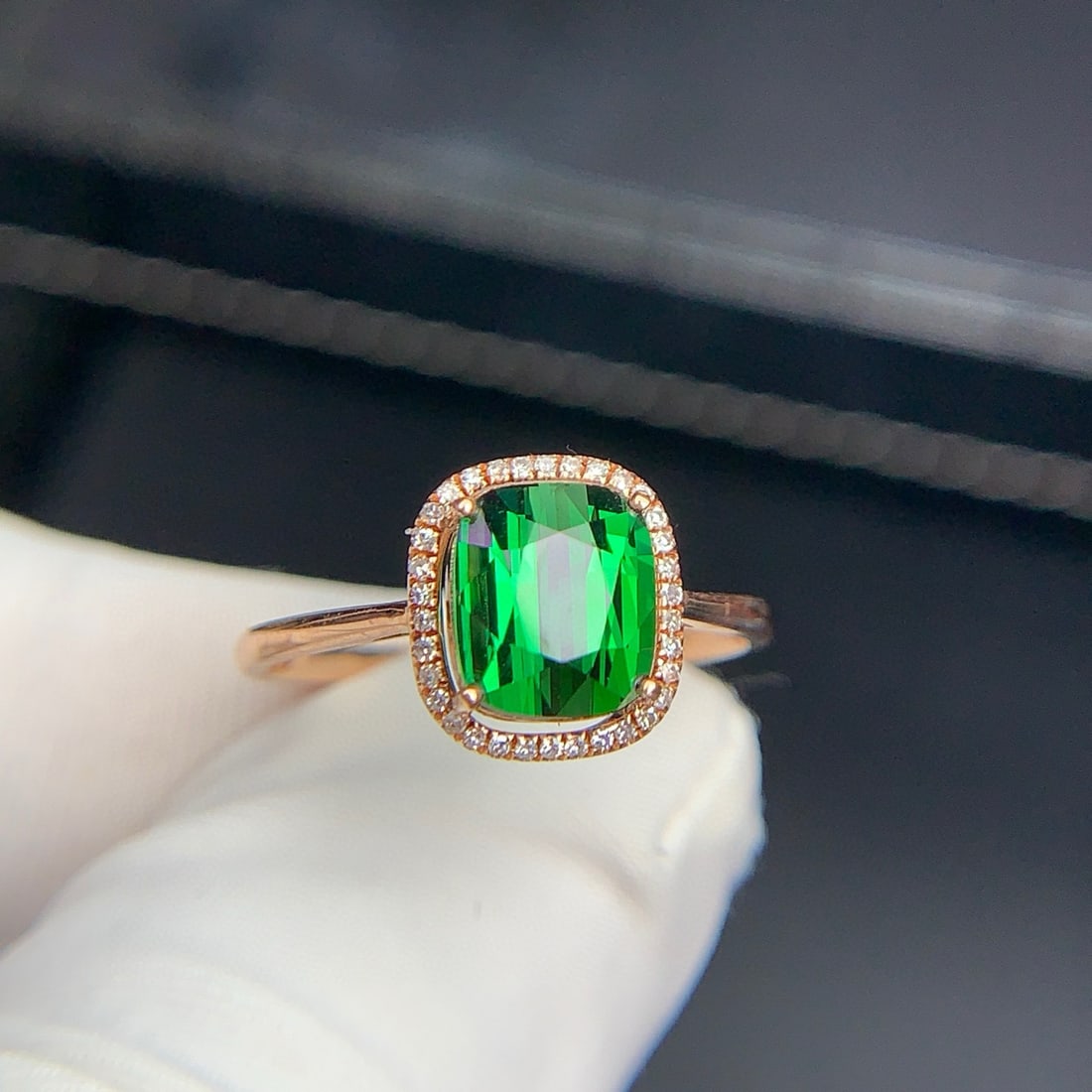 14k Gold 1.9 Ct Natural Tourmaline & Diamond Ring - 8