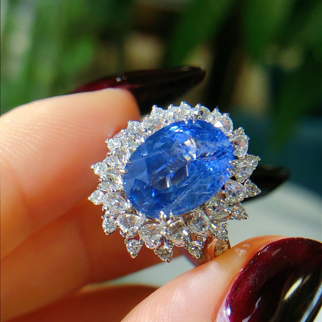 14k Gold 5.47 Ctw Natural Sapphire & Diamond Ring - 3