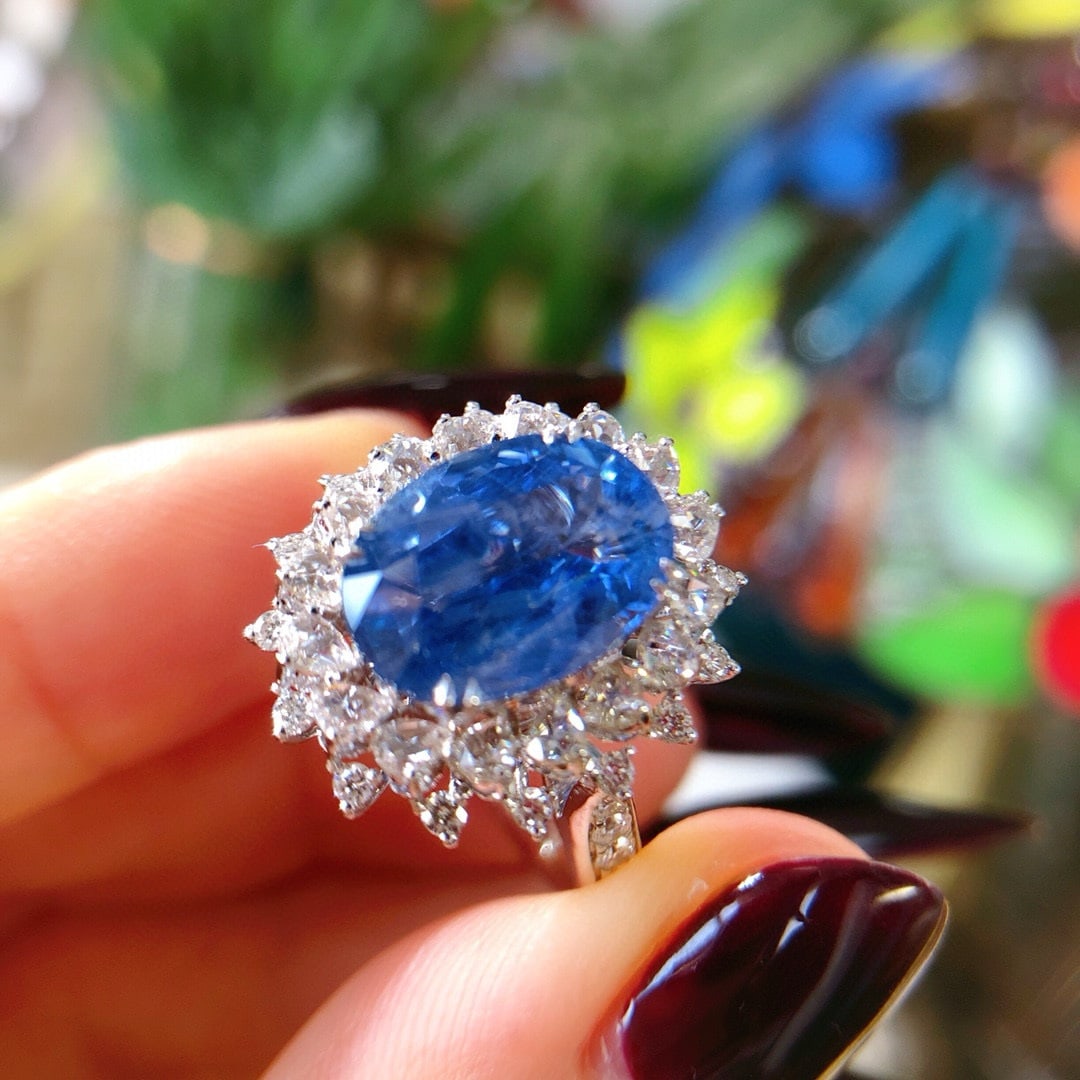14k Gold 5.47 Ctw Natural Sapphire & Diamond Ring - 4