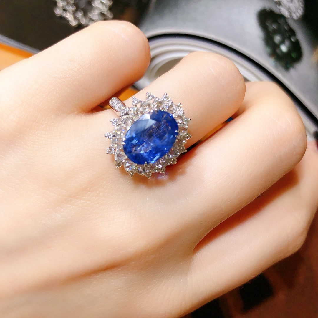14k Gold 5.47 Ctw Natural Sapphire & Diamond Ring - 5