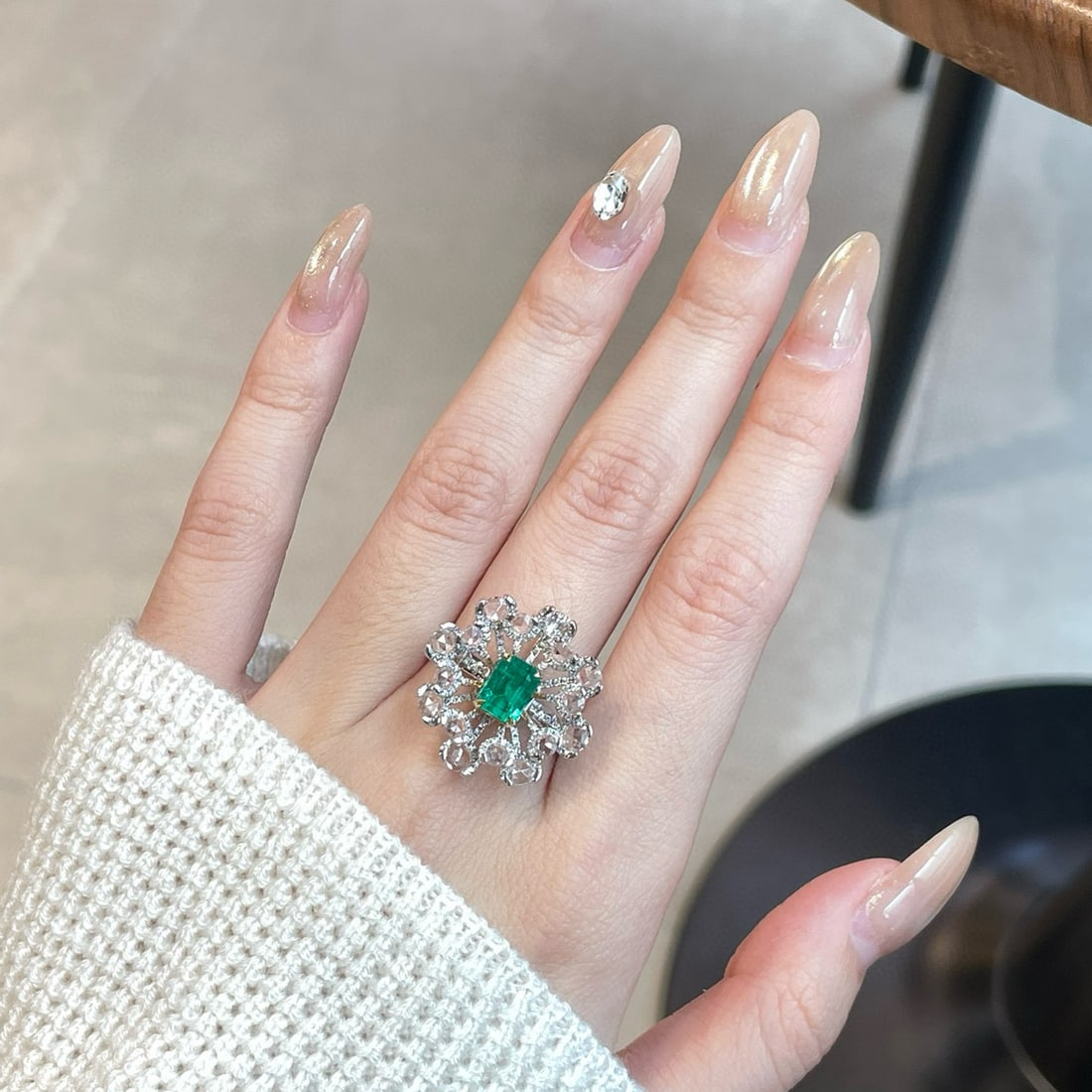 14k Gold 1.1 Ct Natural Emerald & Diamond & Sapphire Ring - 3