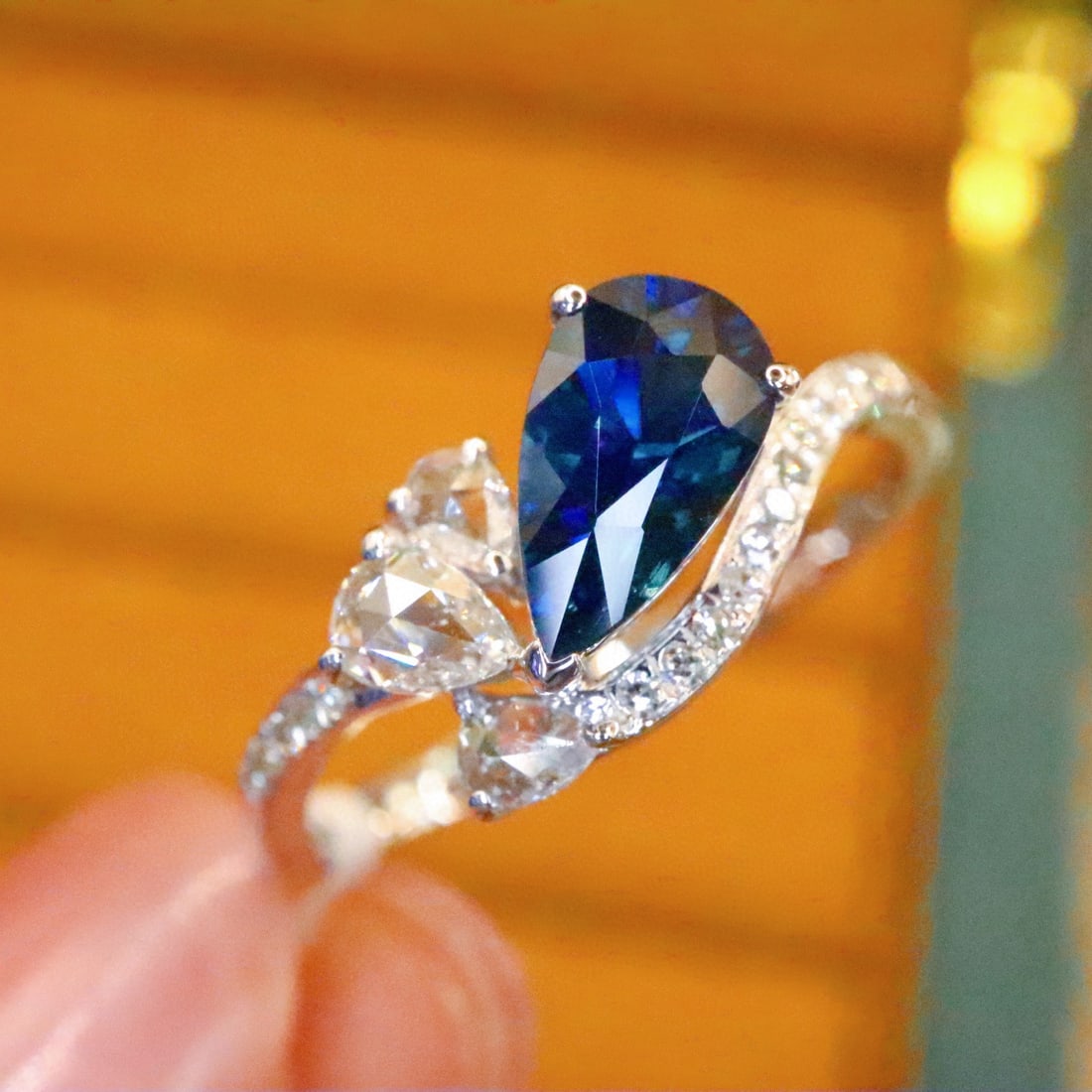 14k Gold 1.23 Ctw Natural Sapphire & Diamond Ring - 3