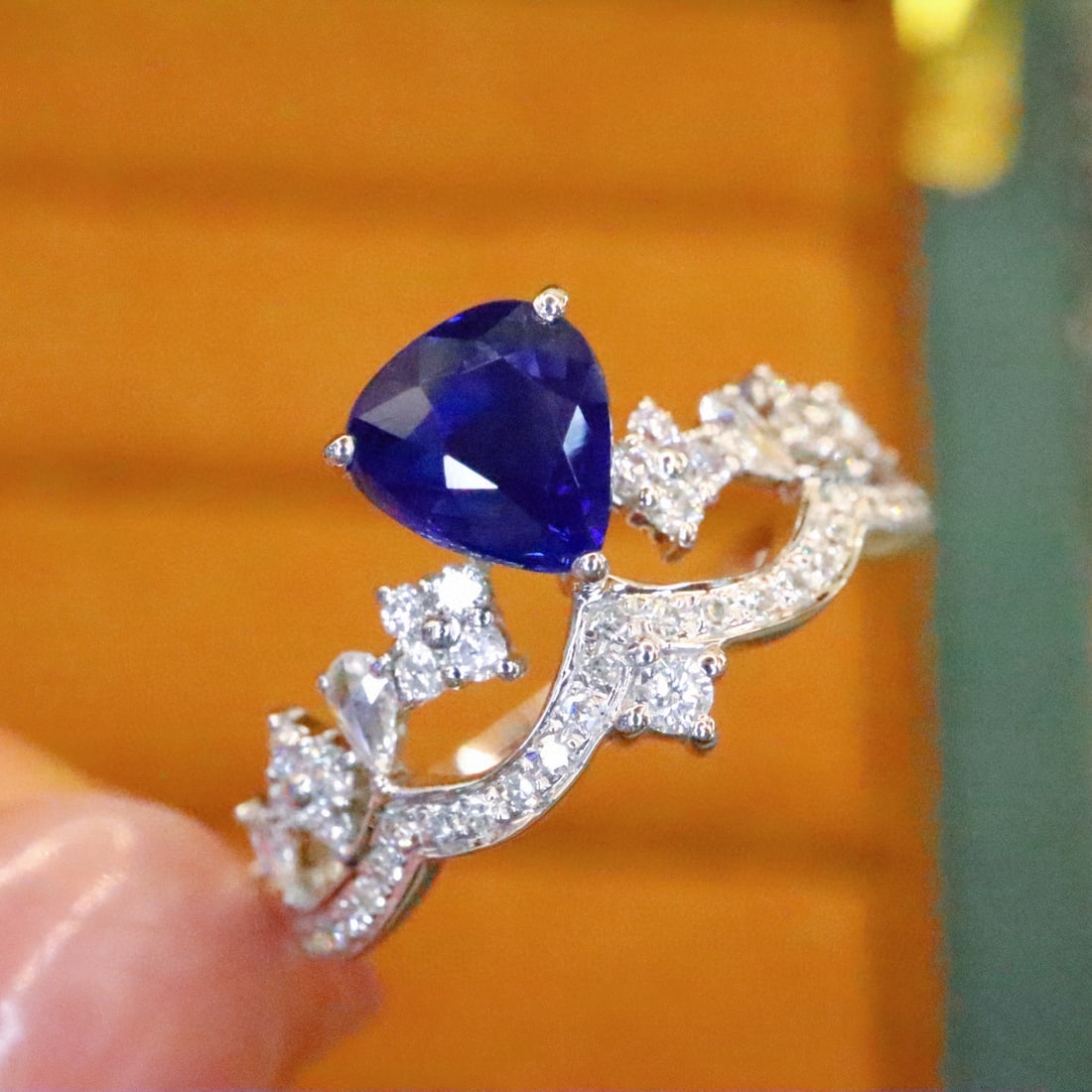 14k Gold 1.31 Ctw Natural Sapphire & Diamond Ring - 3