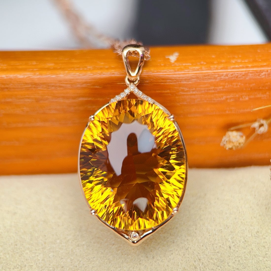 14k Gold 23.23 Ctw Natural Citrine & Diamond Pendant( Without Chain ): Ref:231056203 // gold content:14k gold // main gemstone:citrine // shape:oval // carat weight:23. 2ct // color:yellow // treatment:natural // // adjacent gemstone 2 : diamond // number of stones:10