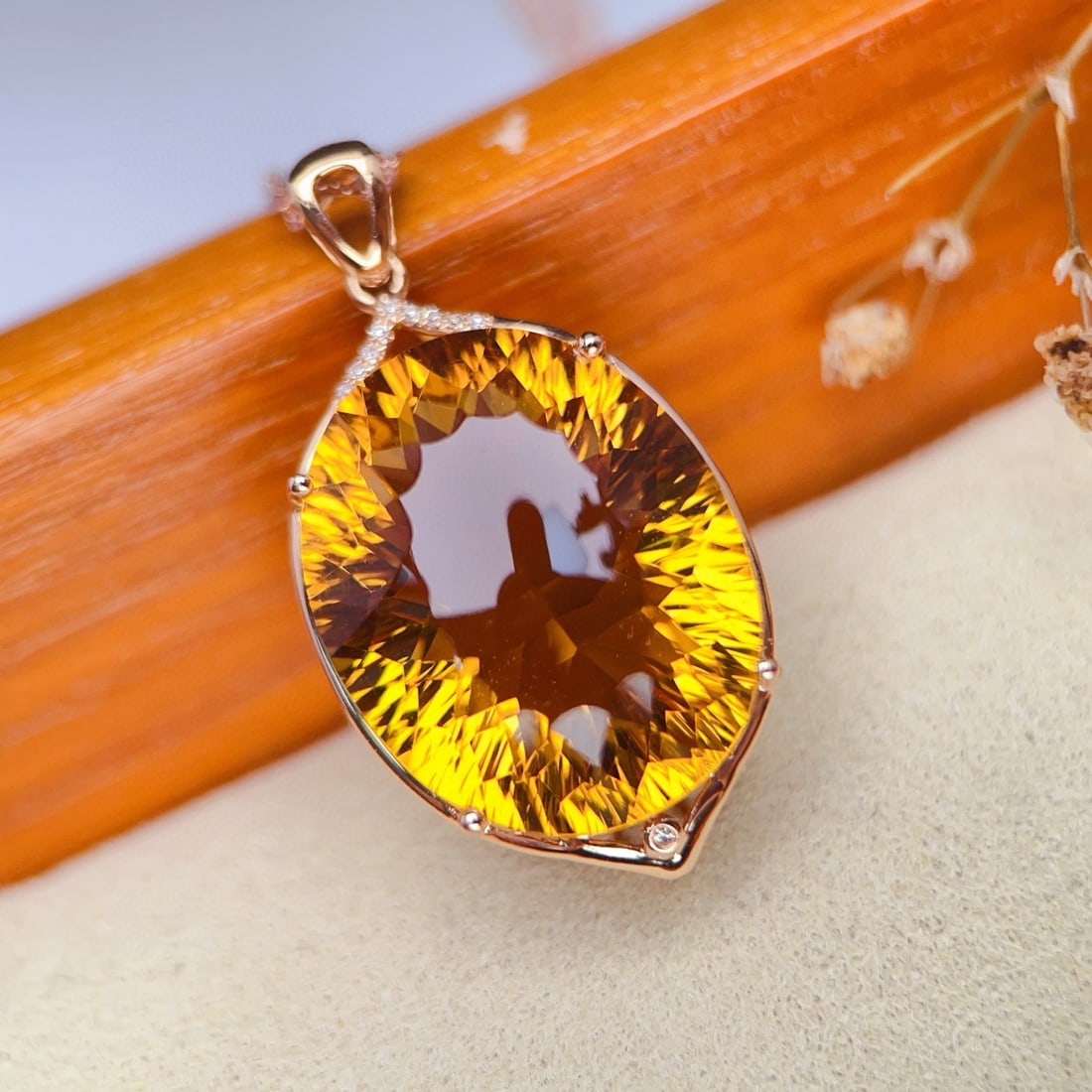 14k Gold 23.23 Ctw Natural Citrine & Diamond Pendant( Without Chain ) - 4