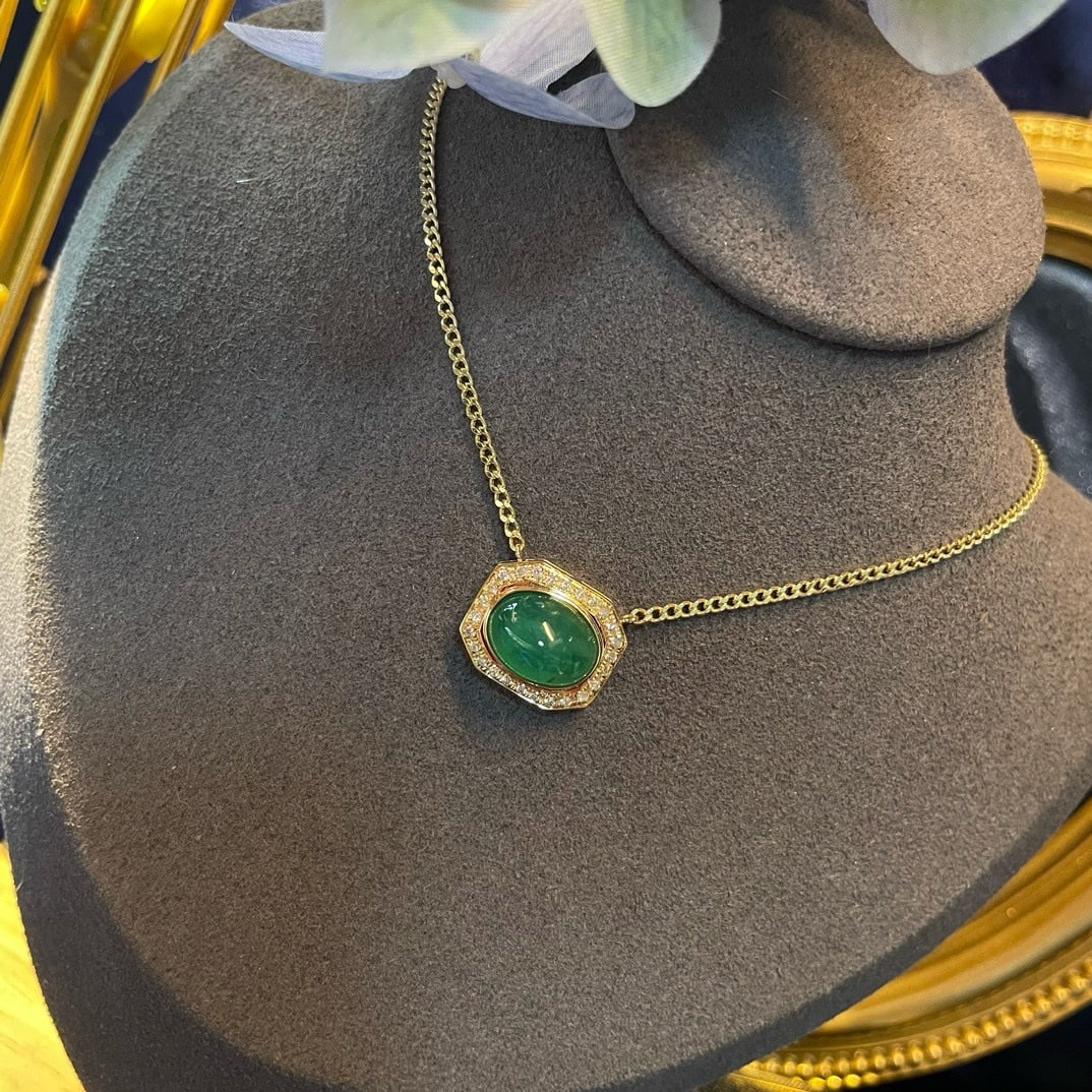14k Gold 4.85 Ctw Natural Emerald & Diamond Necklace - 2