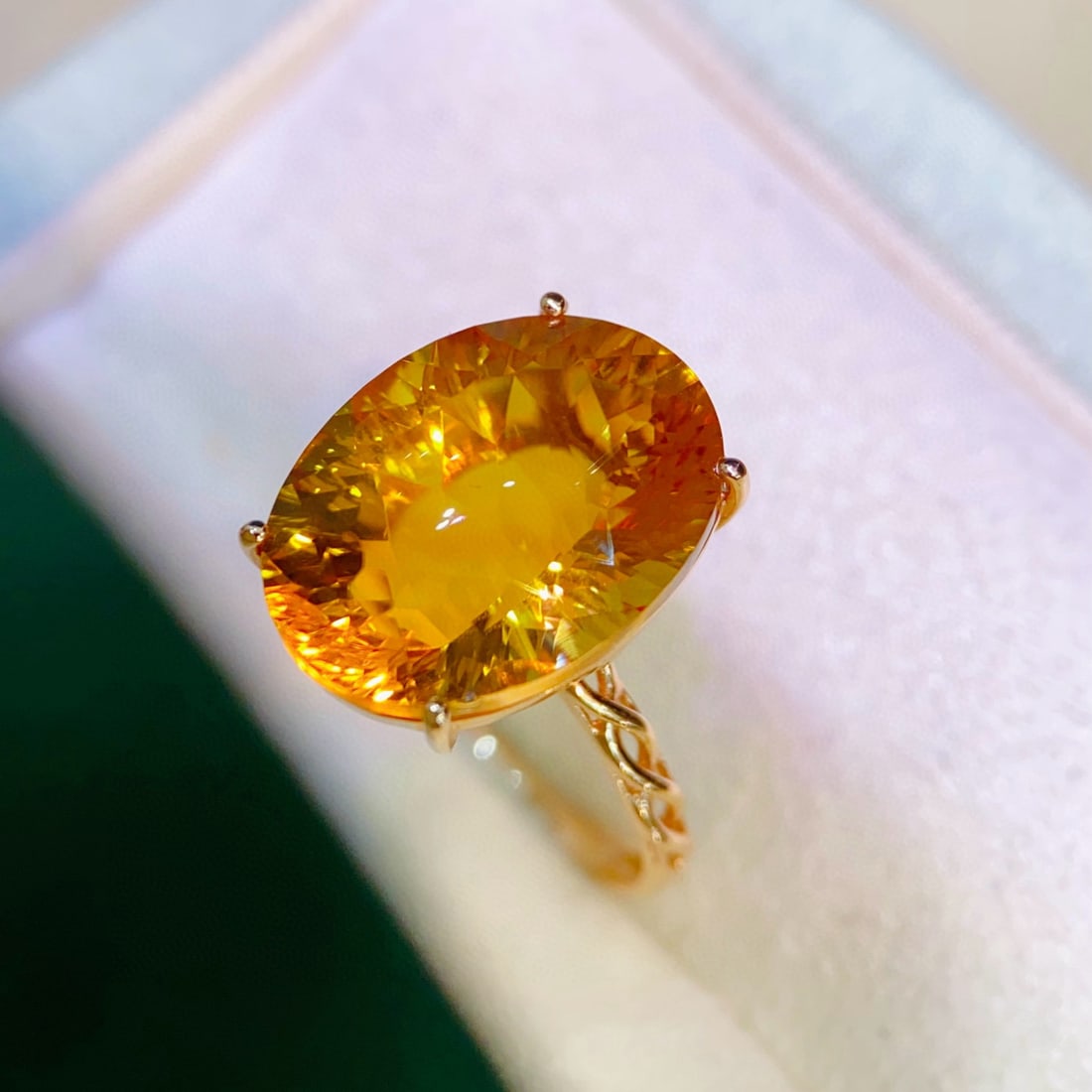 14k Gold 9.35 Ct Natural Citrine Ring - 4