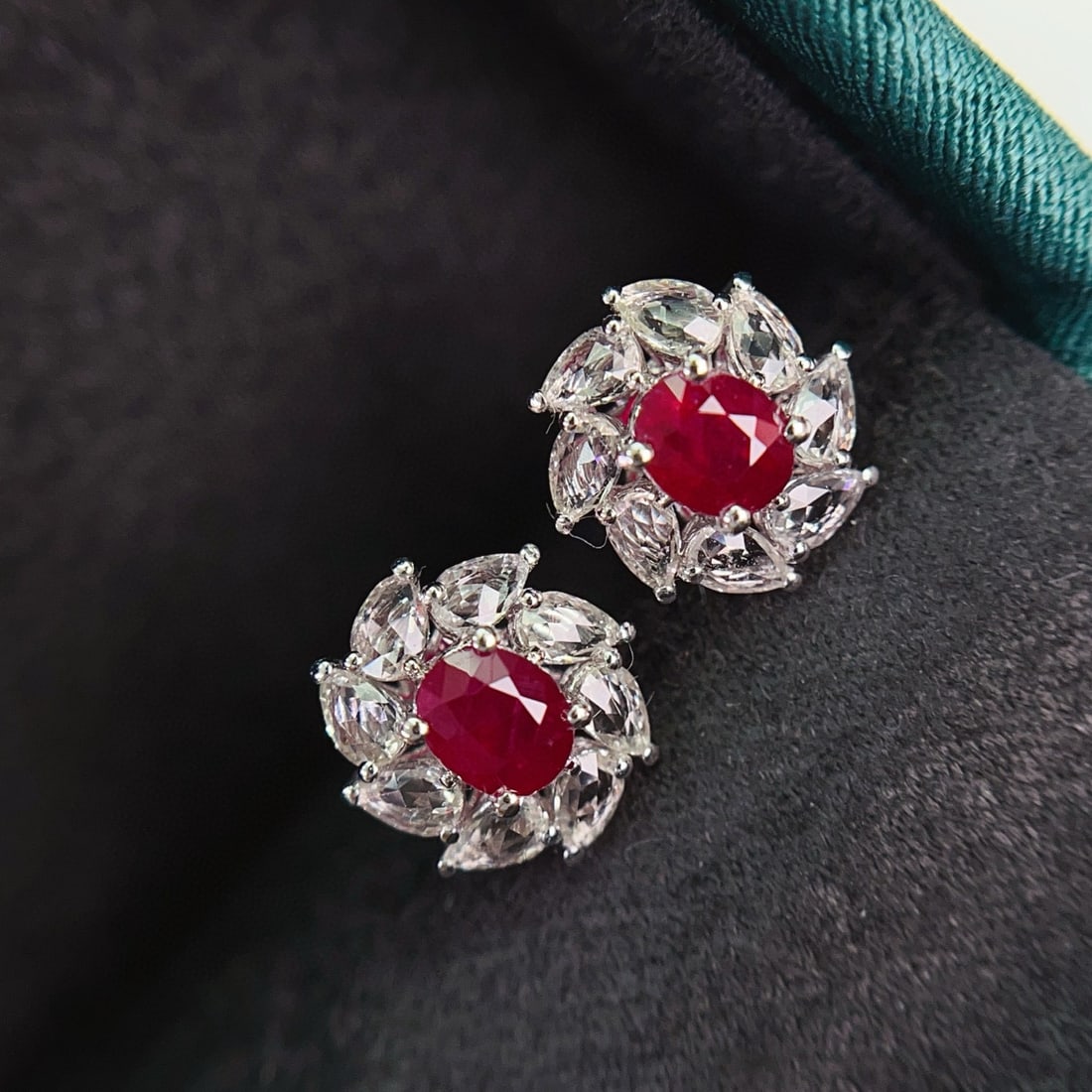 14k Gold 1.00 Ct Natural Ruby & Sapphire Earrings - 4