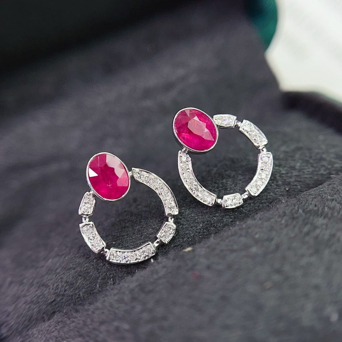 14k Gold 1.00 Ct Natural Ruby & Diamond Earrings - 3