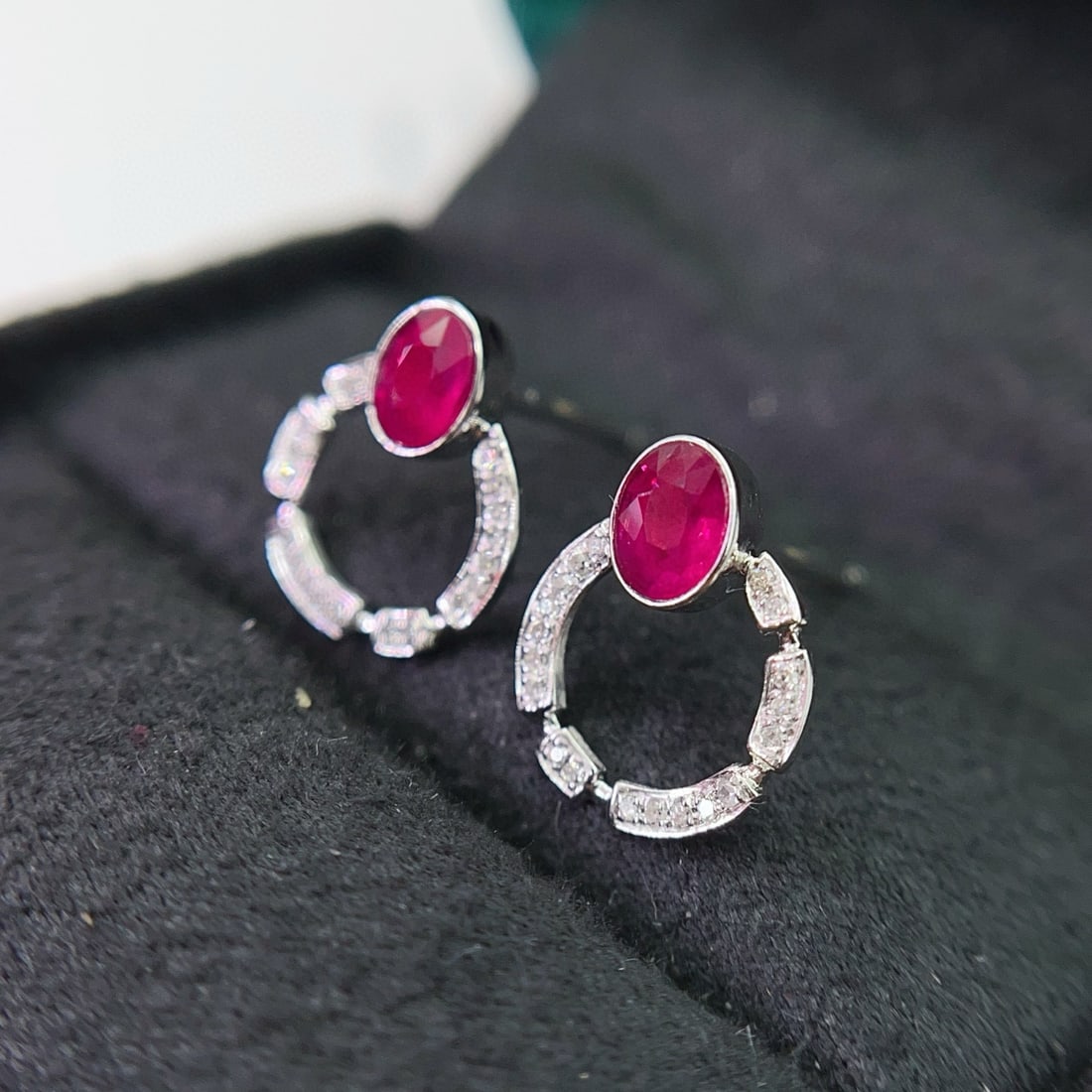 14k Gold 1.00 Ct Natural Ruby & Diamond Earrings - 4