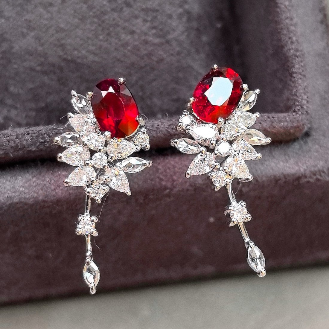 14k Gold 2.40 Ctw Natural Ruby & Diamond Earrings - 6