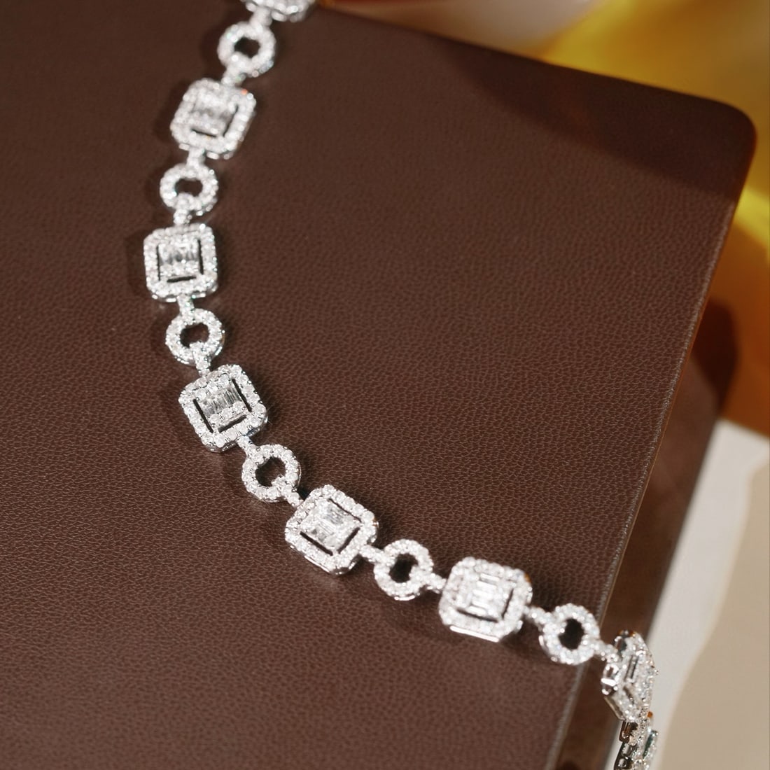 14k Gold 3.50 Ct Natural H Diamond Bracelet - 8