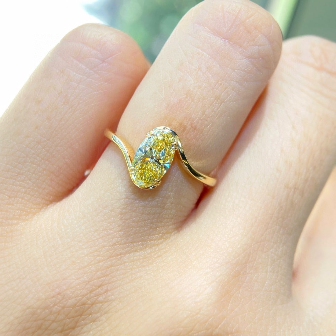 Gia Certified 14k Gold 0.98 Ct Natural Yellow Diamond Ring - 4