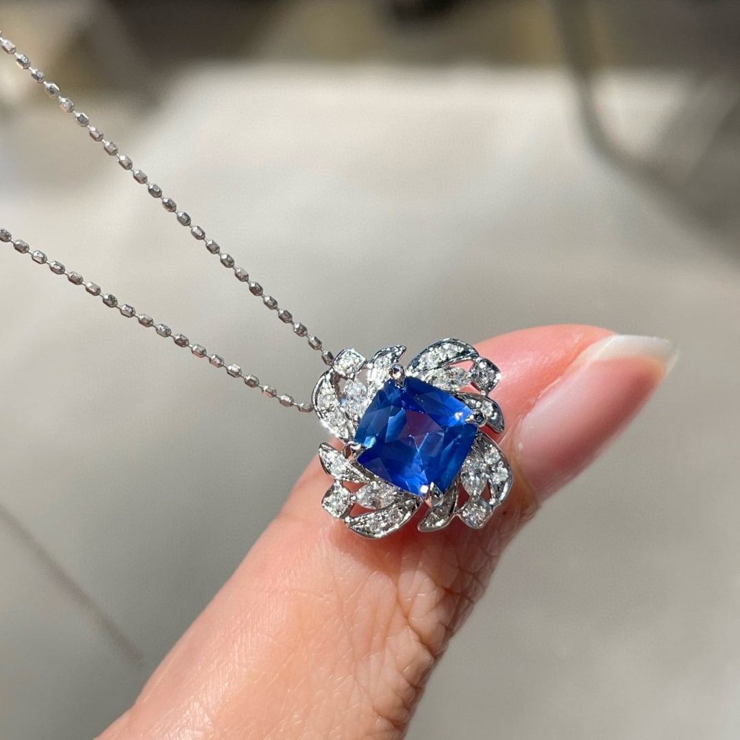 14k Gold 1.75 Ct Natural Sapphire & Diamond Pendant( Without Chain ) - 8