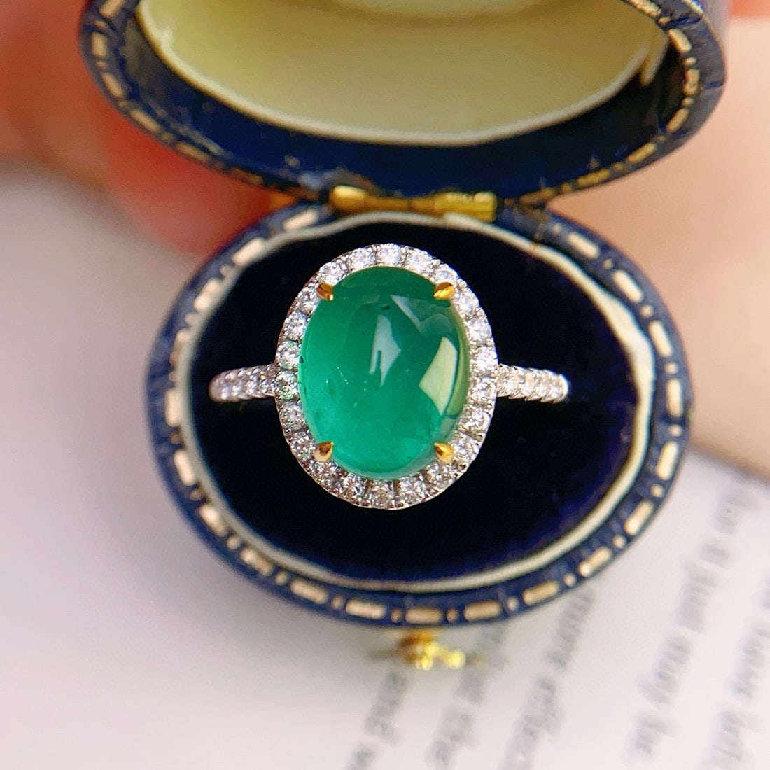 14k Gold 3.80 Ct Natural Emerald & Diamond Ring - 5