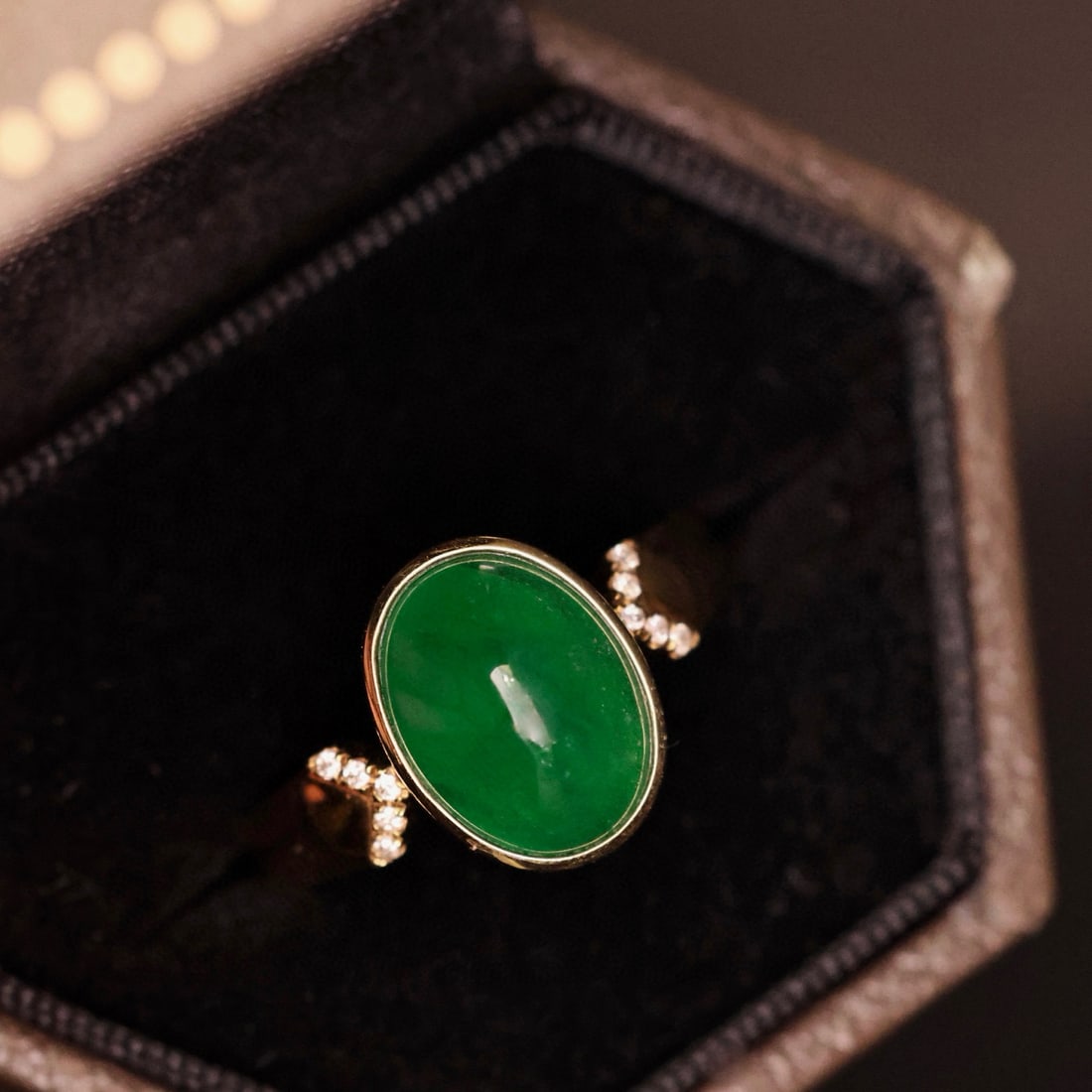 14k Gold 4.09 Ctw Natural Emerald & Diamond Ring - 3