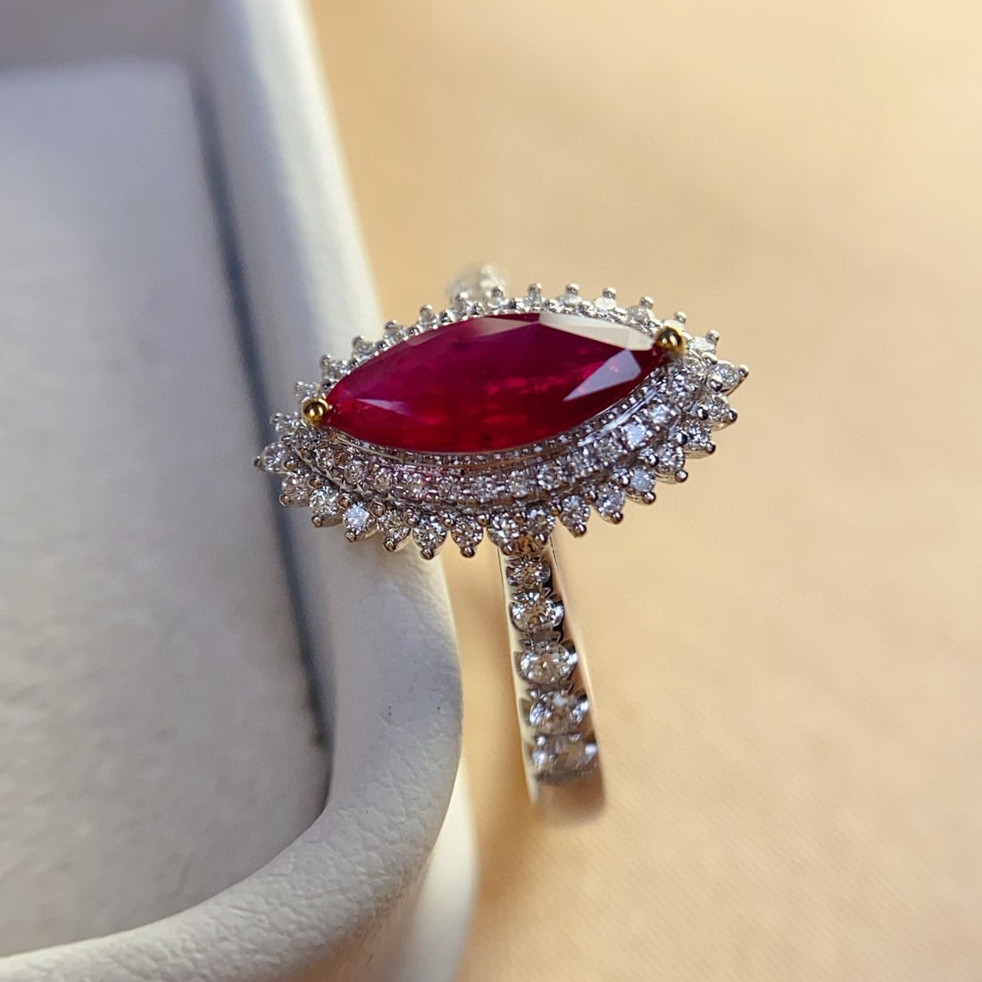 14k Gold 1.00 Ct Natural Ruby & Diamond Ring - 4