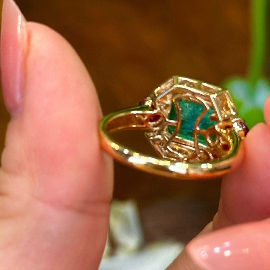 14k Gold 4.46 Ctw Natural Emerald & Spinel Ring - 3