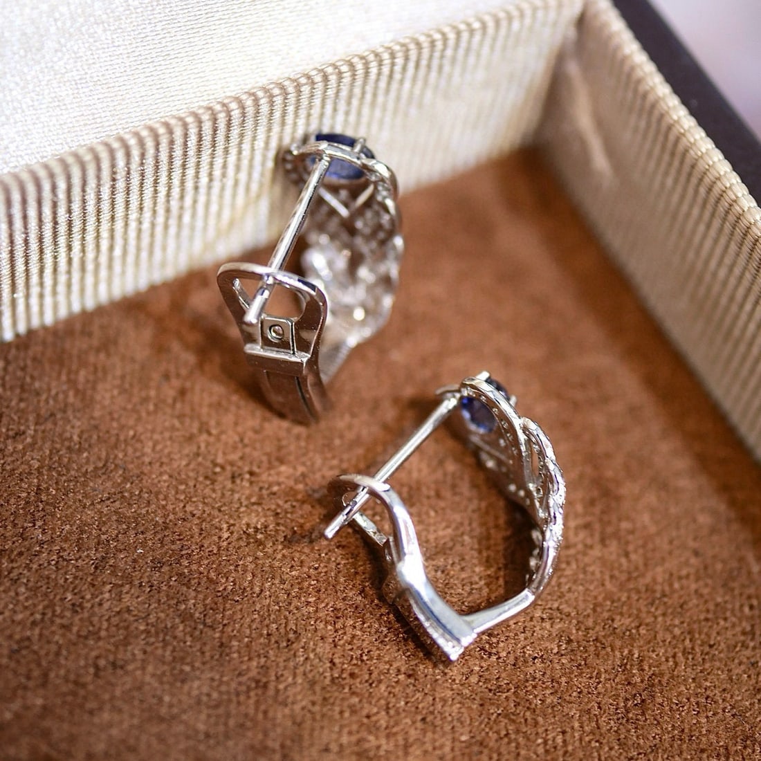 14k Gold 0.76 Ctw Natural Sapphire & Diamond Earrings - 3