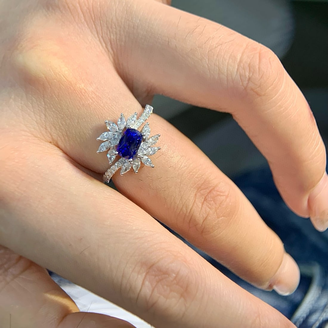 14k Gold 1.80 Ctw Natural Sapphire & Diamond Ring - 5