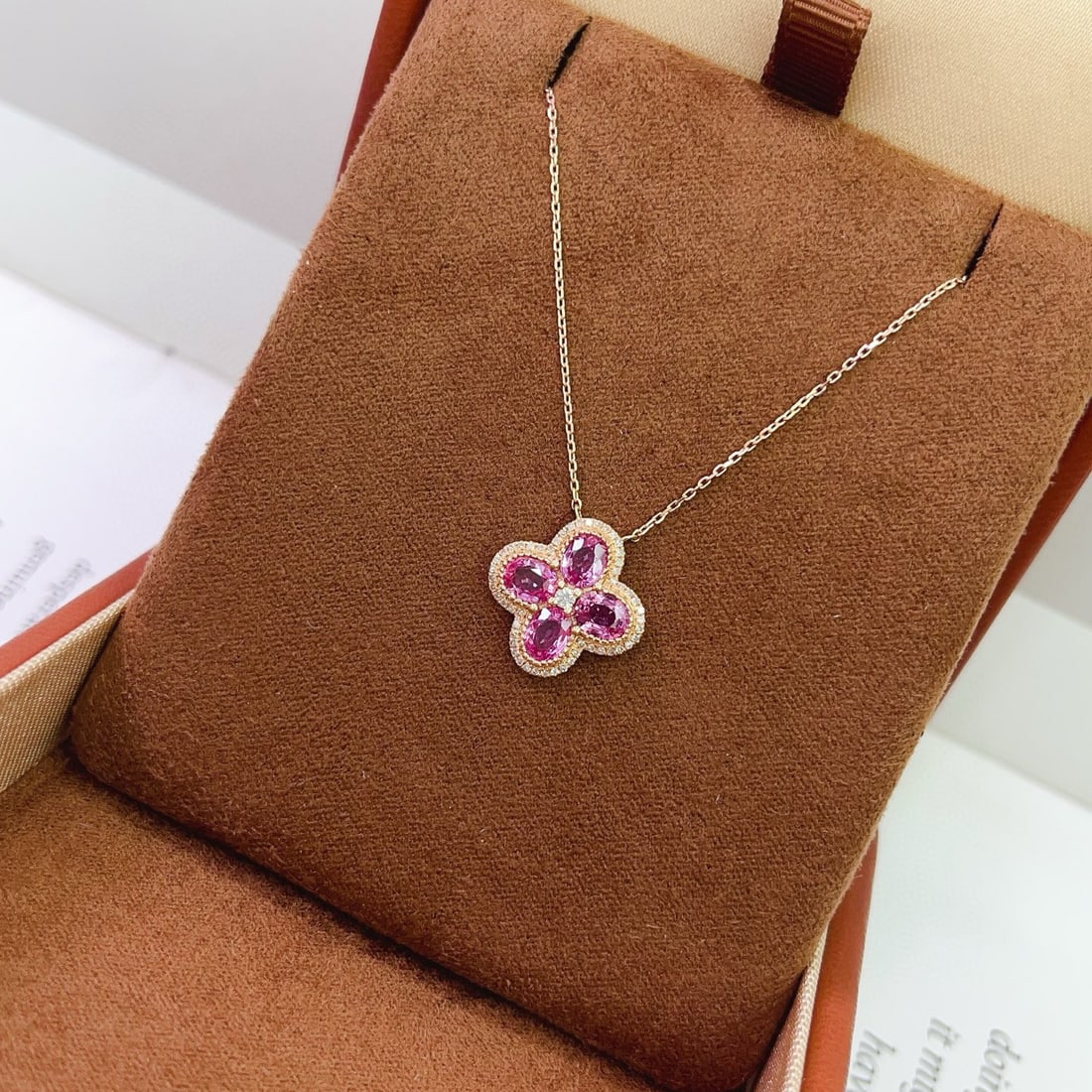 14k Gold 2.00 Ct Natural Padparadscha Sapphire & Sapphire Necklace - 2