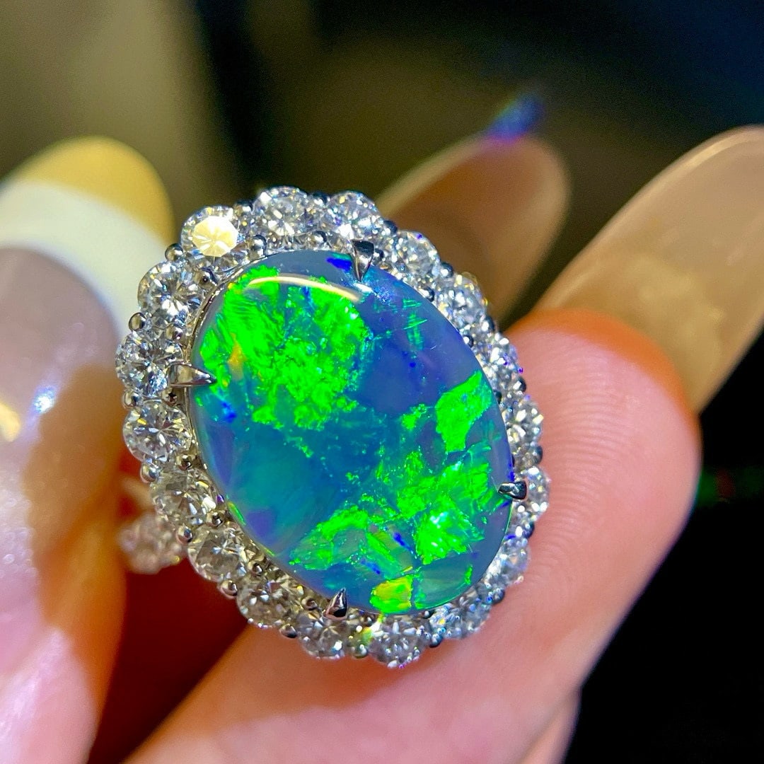 14k Gold 6.40 Ctw Natural Opal & Diamond Ring - 4