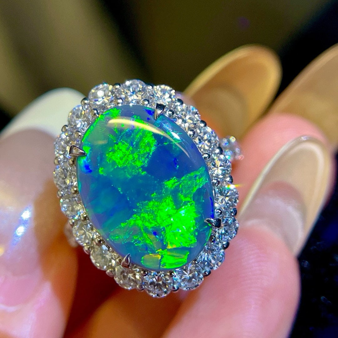 14k Gold 6.40 Ctw Natural Opal & Diamond Ring - 5