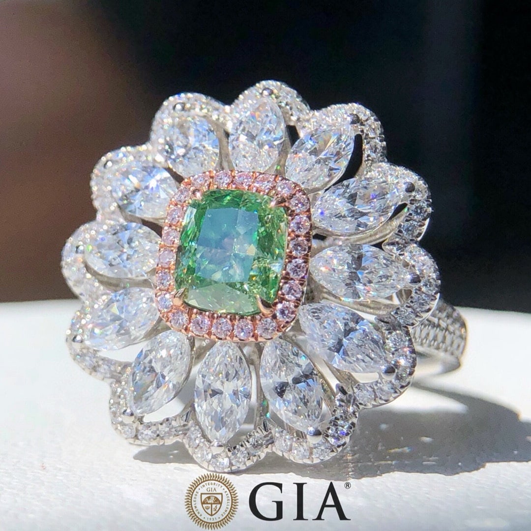 Gia Certified 14k Gold 3.29 Ctw Natural Green Diamond & Diamond Ring/pendant( Without Chain ) - 2