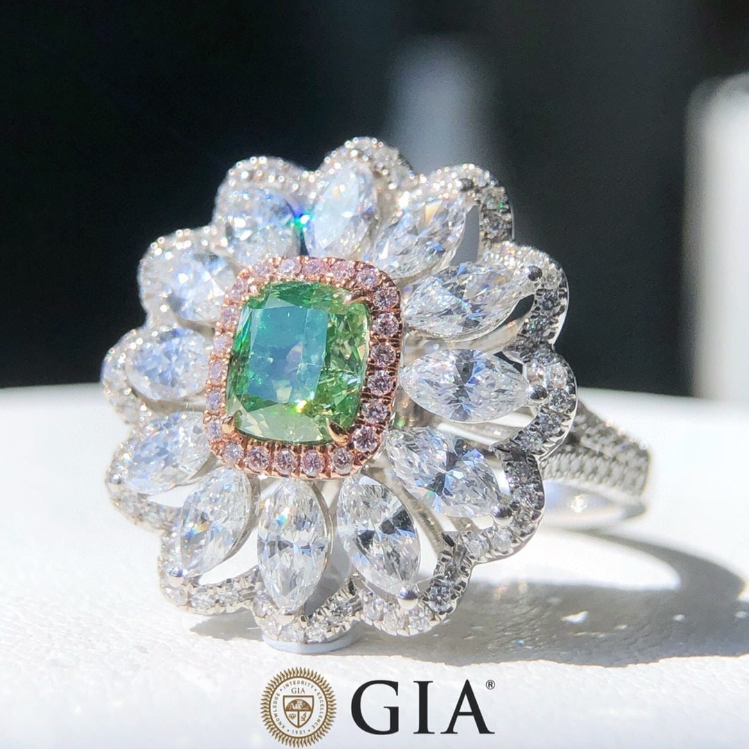 Gia Certified 14k Gold 3.29 Ctw Natural Green Diamond & Diamond Ring/pendant( Without Chain ) - 3