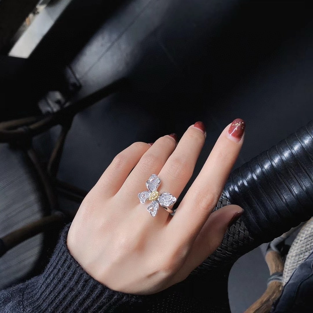 14k Gold 1.60 Ctw Natural Yellow Diamond & Diamond Ring - 2