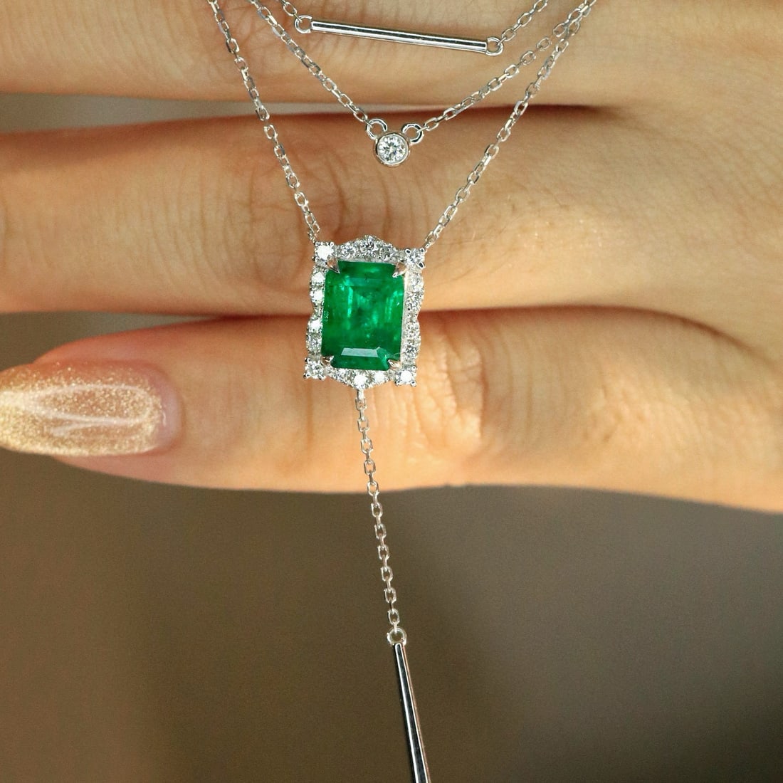 14k Gold 1.84 Ctw Vivid Green Natural Emerald & Diamond Necklace - 6