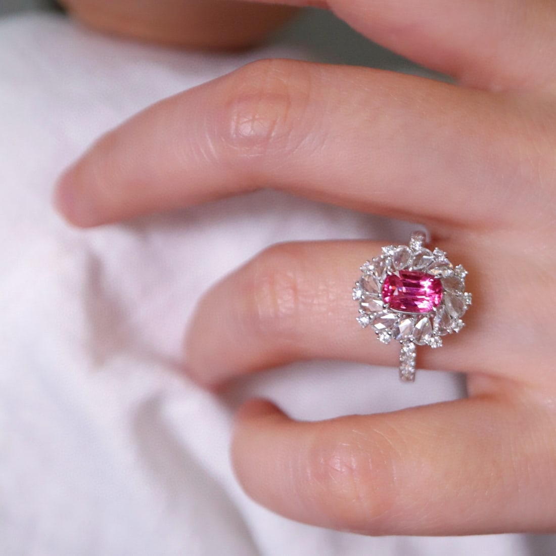 14k Gold 1.93 Ctw Natural Spinel & Diamond Ring - 5