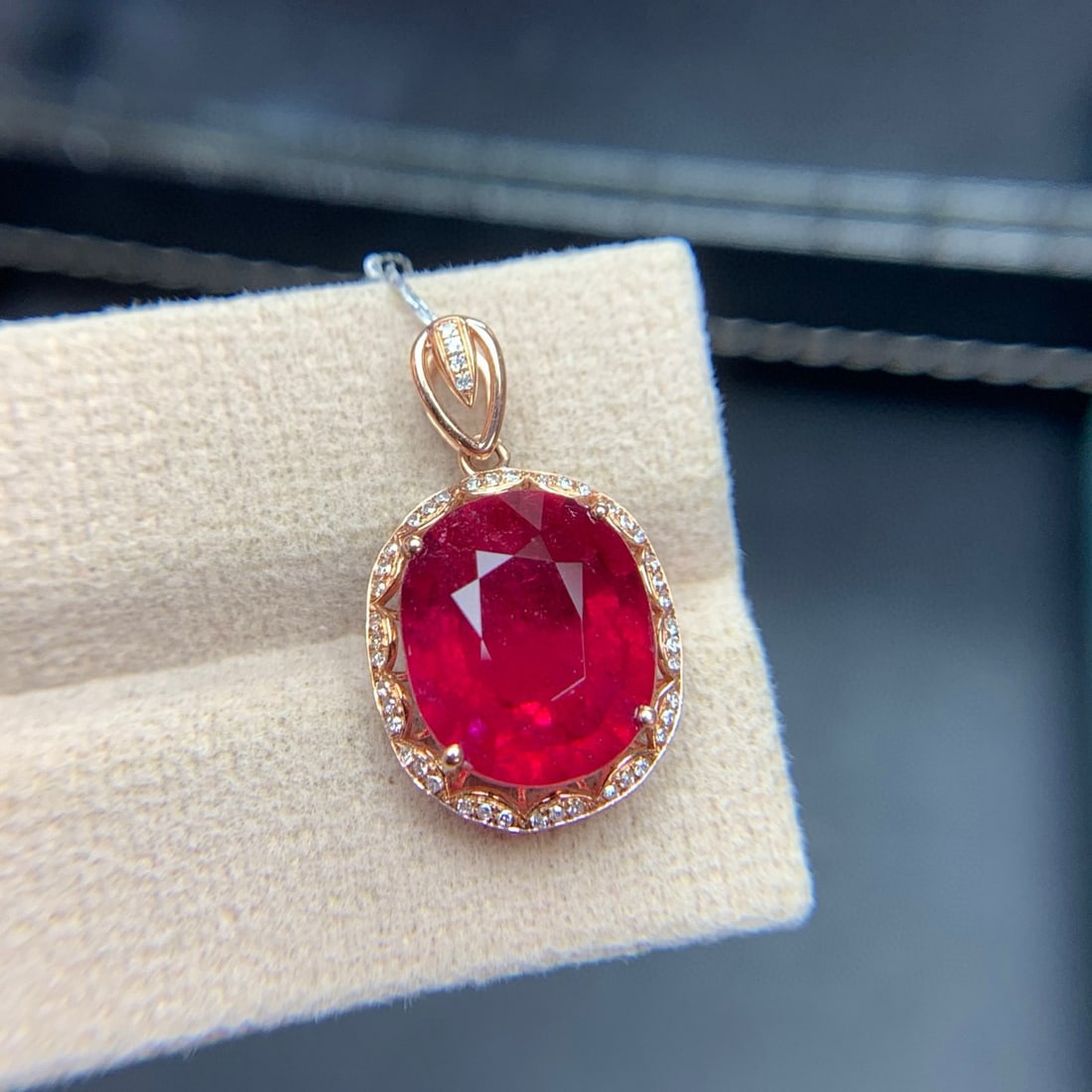 14k Gold 6.1 Ct Natural Tourmaline & Diamond Pendant( Without Chain ) - 4