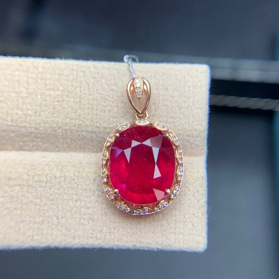 14k Gold 6.1 Ct Natural Tourmaline & Diamond Pendant( Without Chain ) - 9