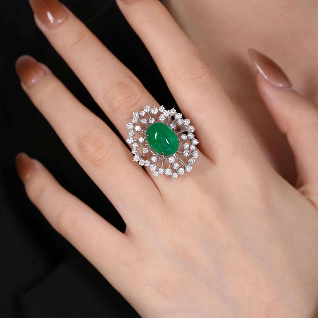 14k Gold 5.11 Ct Vivid Green Natural Emerald & Diamond Ring - 2