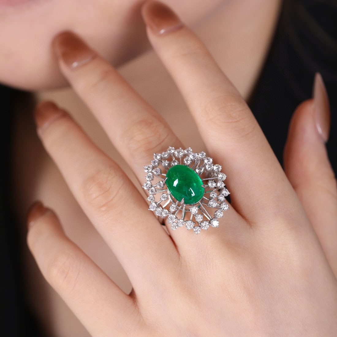 14k Gold 5.11 Ct Vivid Green Natural Emerald & Diamond Ring - 4