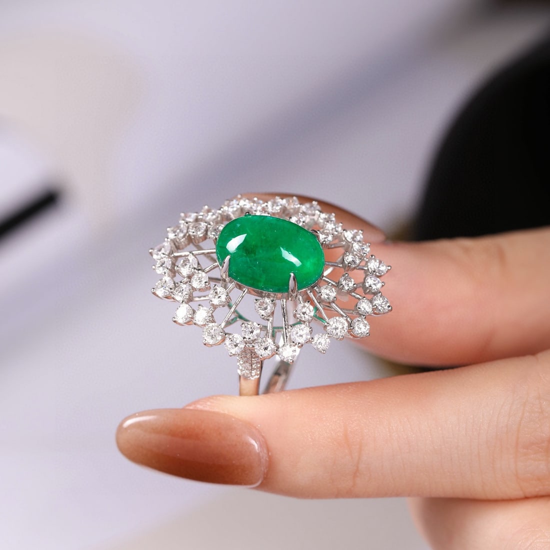 14k Gold 5.11 Ct Vivid Green Natural Emerald & Diamond Ring - 6