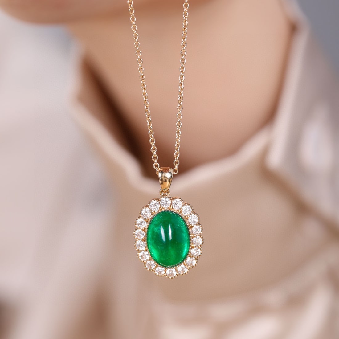 14k Gold 3.87 Ctw Vivid Green Natural Emerald & Diamond Pendant( Without Chain ) - 3