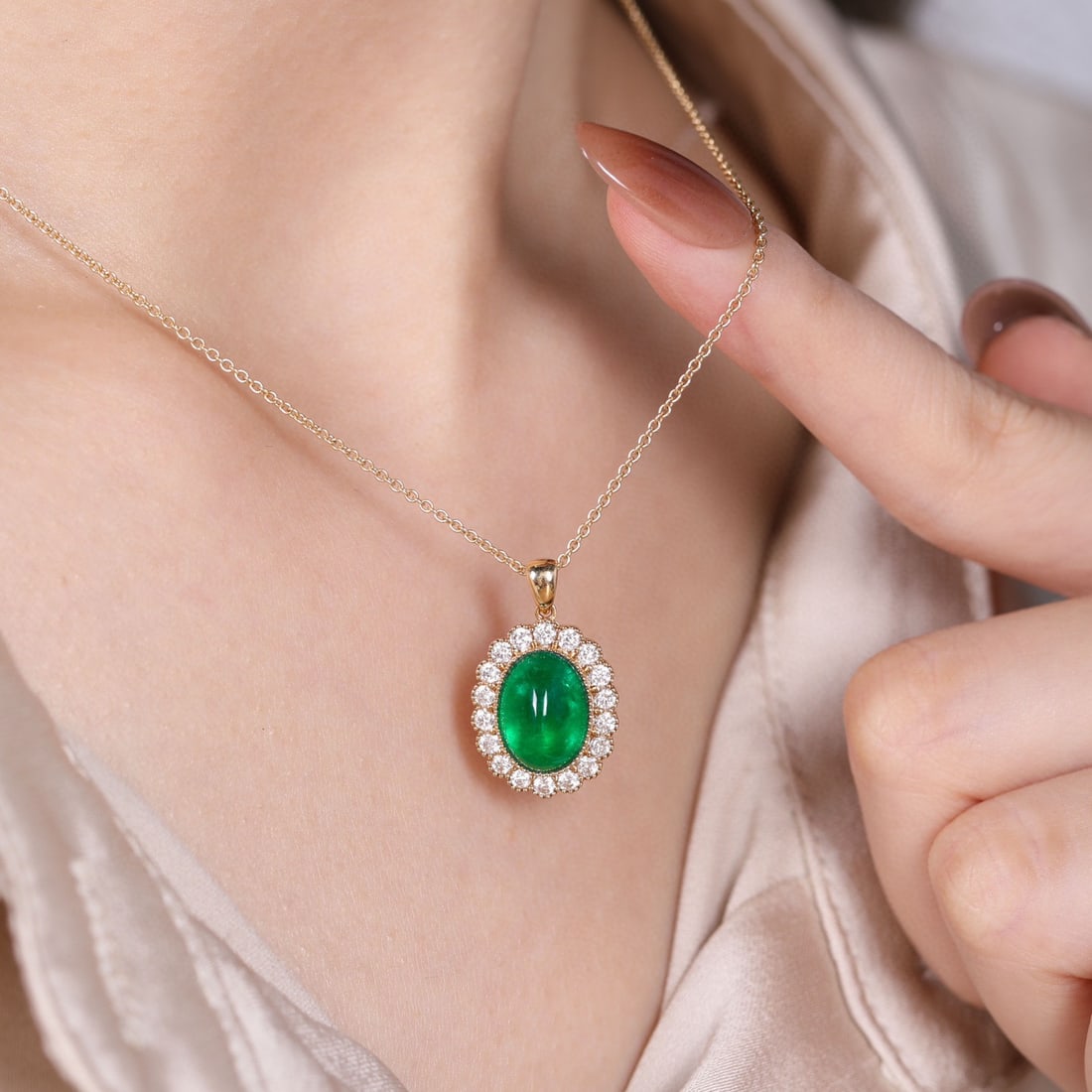 14k Gold 3.87 Ctw Vivid Green Natural Emerald & Diamond Pendant( Without Chain ) - 5