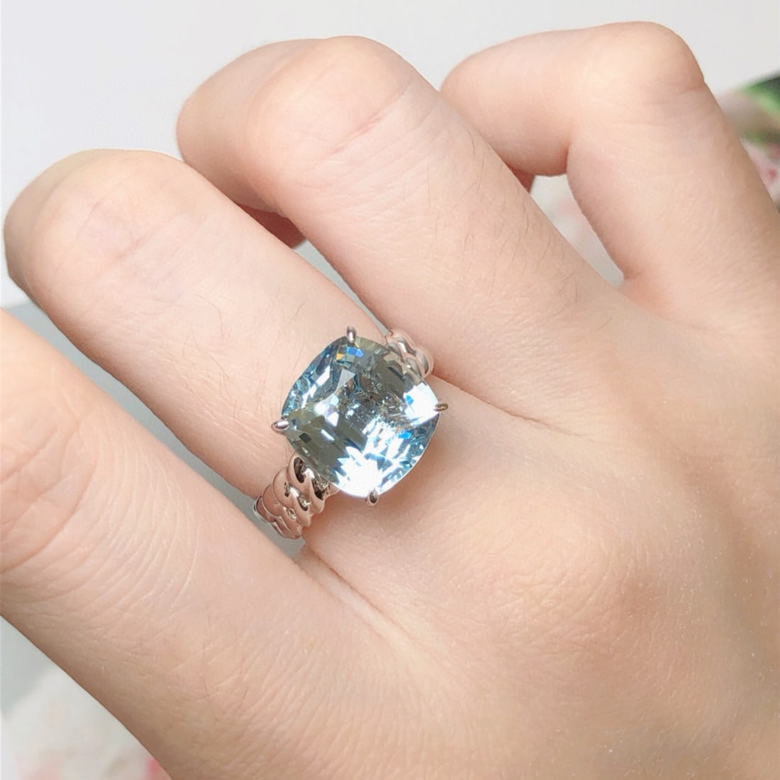 14k Gold 5.27 Ct Natural Aquamarine Ring - 7