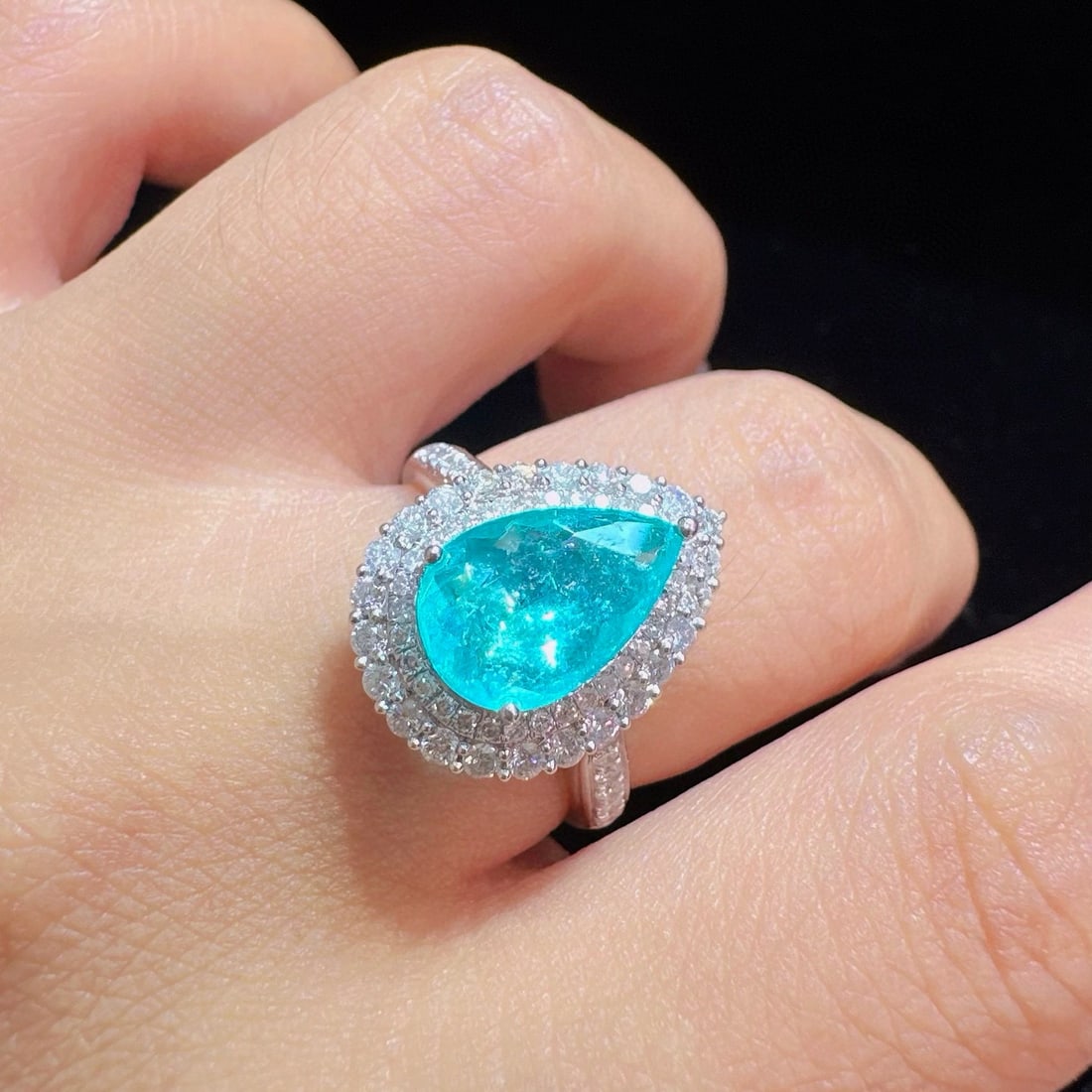 14k Gold 2.61 Ctw Natural Paraiba Tourmaline & Diamond Ring - 4