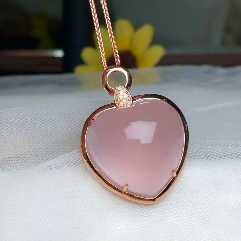 14k Gold 31.65 Ct Natural Rose Quartz & Diamond Pendant( Without Chain ) - 4