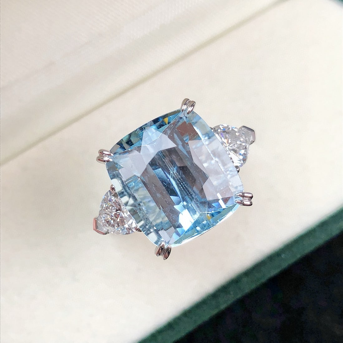 14k Gold 11.86 Ctw Natural Aquamarine & Lab Grown Diamond Ring - 3