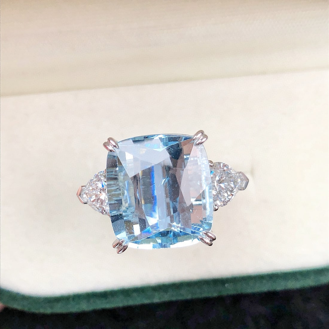 14k Gold 11.86 Ctw Natural Aquamarine & Lab Grown Diamond Ring - 4