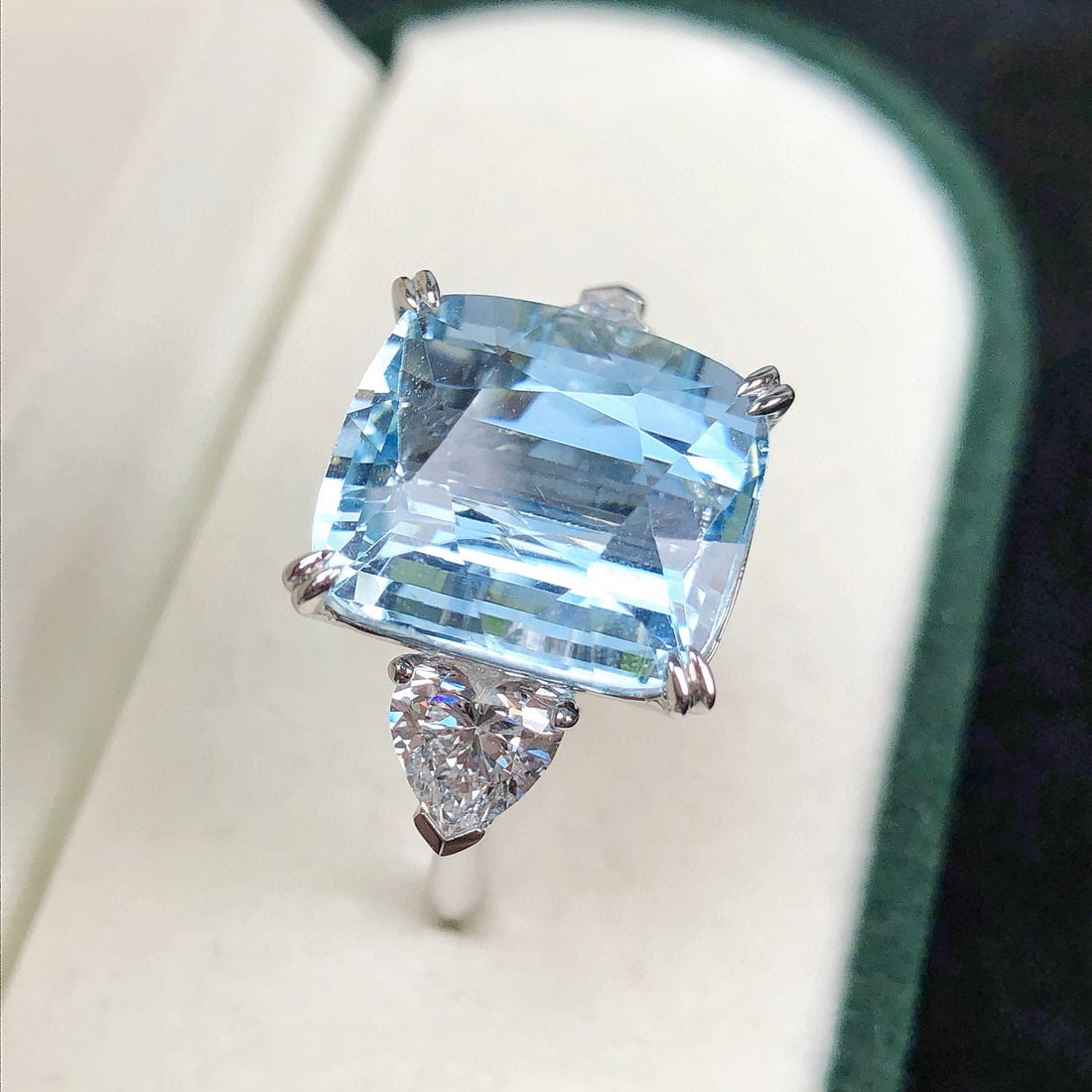 14k Gold 11.86 Ctw Natural Aquamarine & Lab Grown Diamond Ring - 6
