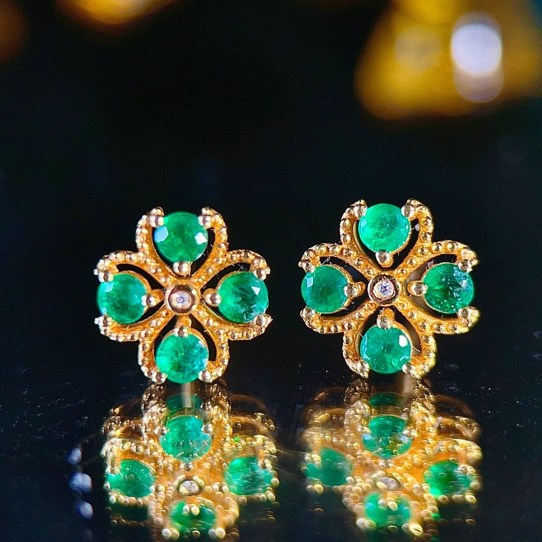 14k Gold 0.7 Ct Natural Emerald & Diamond Earrings - 2